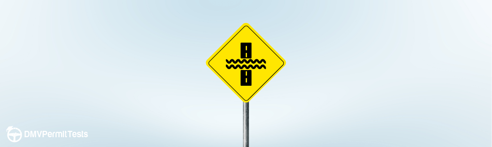 Traffic Signs - What does this sign indicate?